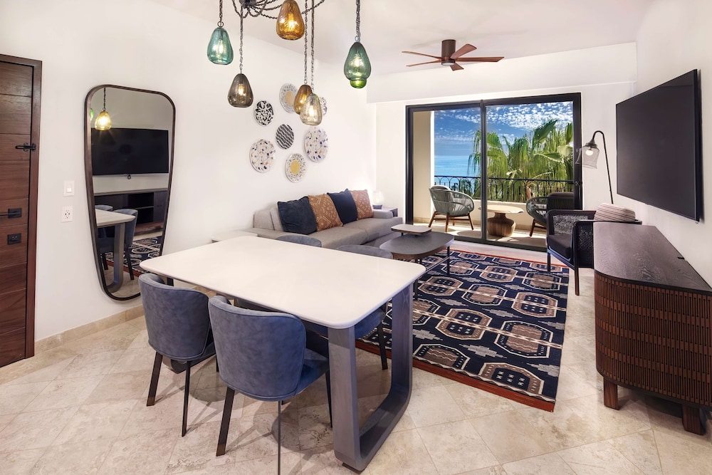Hilton Grand Vacations Club La Pacifica Los Cabos 39/48