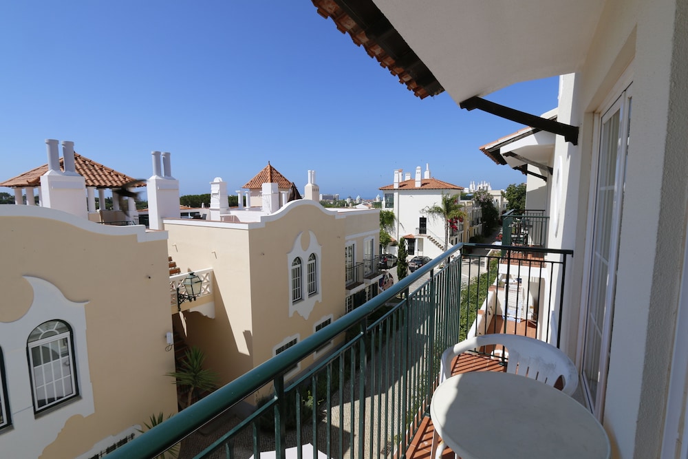 APARTAMENTOS THE OLD VILLAGE BY VILLAGE 4U 3/75