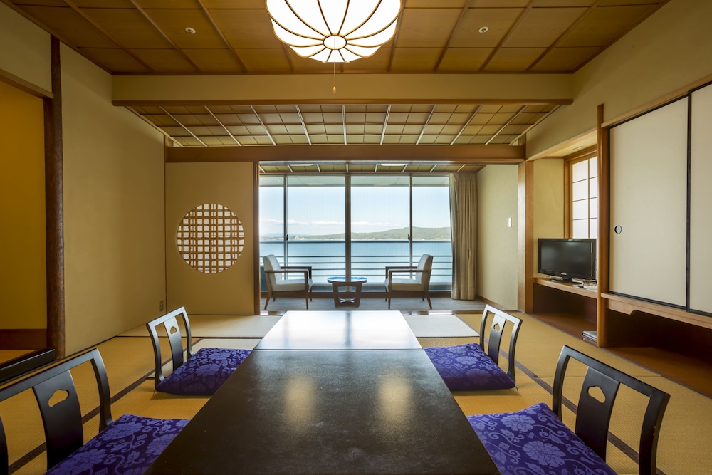 Hotel Kaibo 25/50