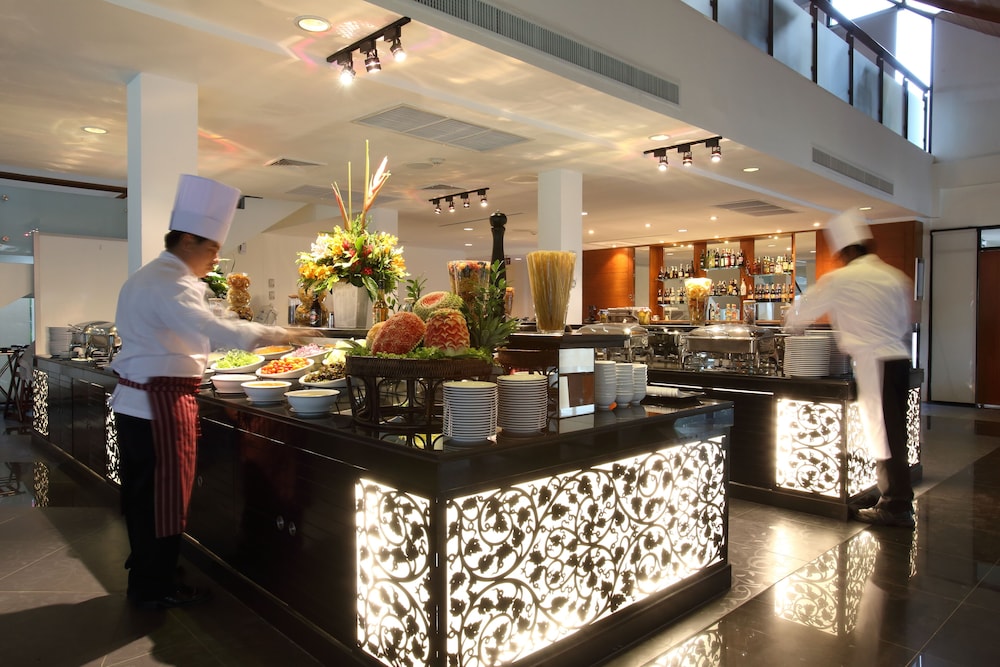 Bangsaen Heritage Hotel 7/50