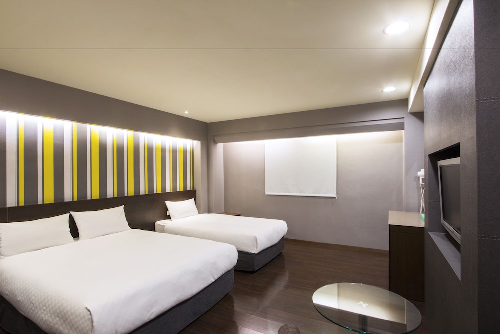 Vip Hotel 21/37