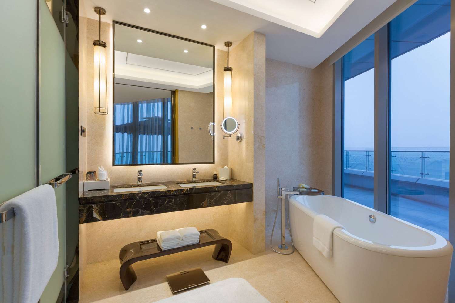Wyndham Yuelai 32/32