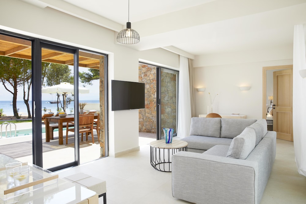 Elivi Skiathos 15/50