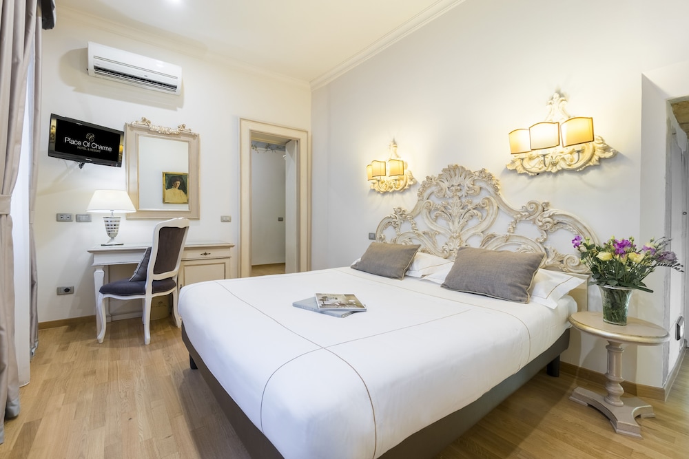 Art Atelier Hotel 24/57
