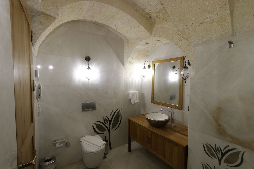 Anatelein Boutique Cave Hotel Special Class 62/65