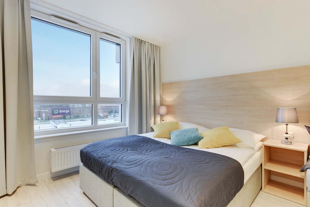 1 BEDROOM, FAMILY SUITE, RIVER VIEW, KITCHENETTE