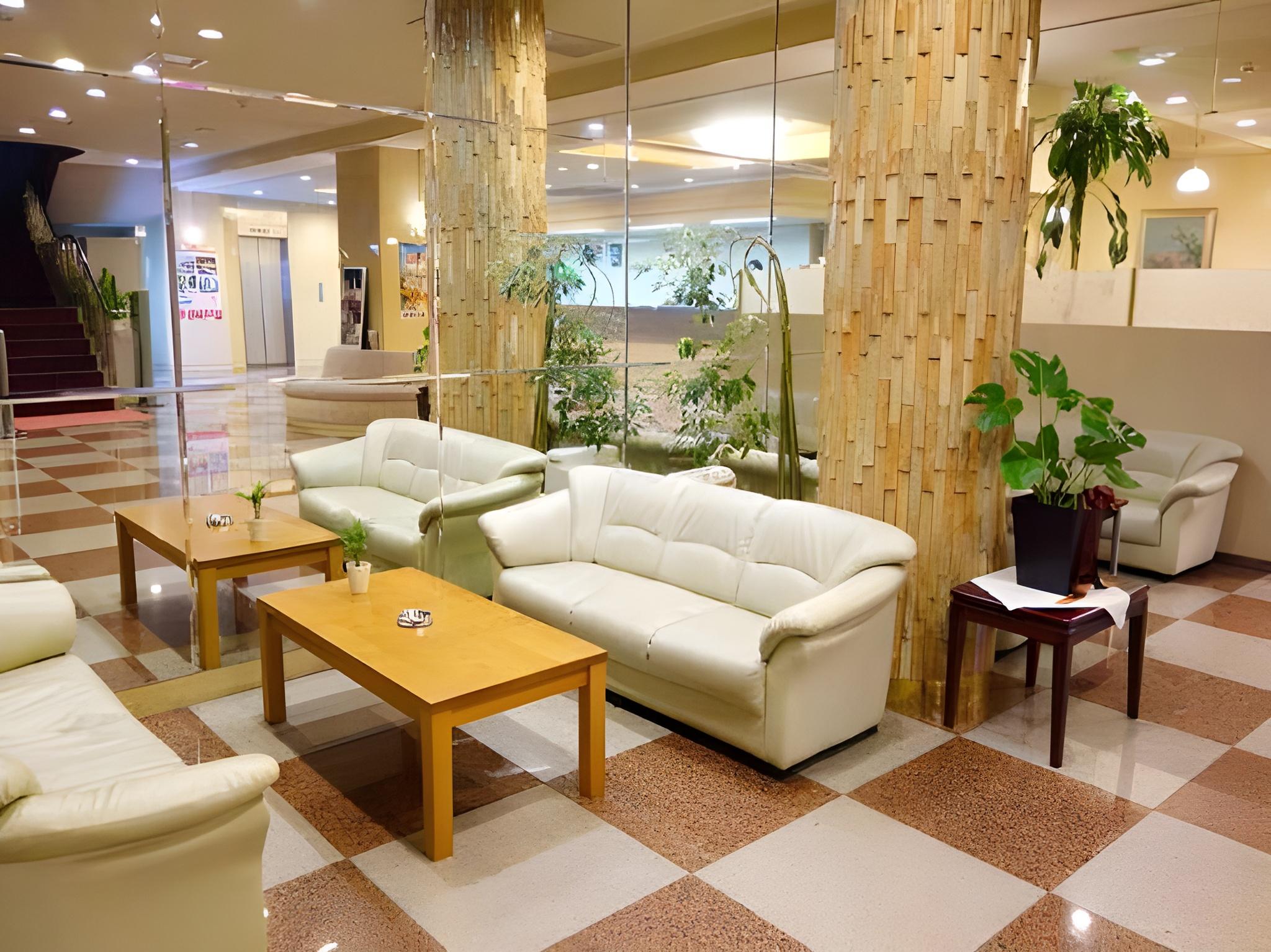 Nakamura Prince Hotel 21/29