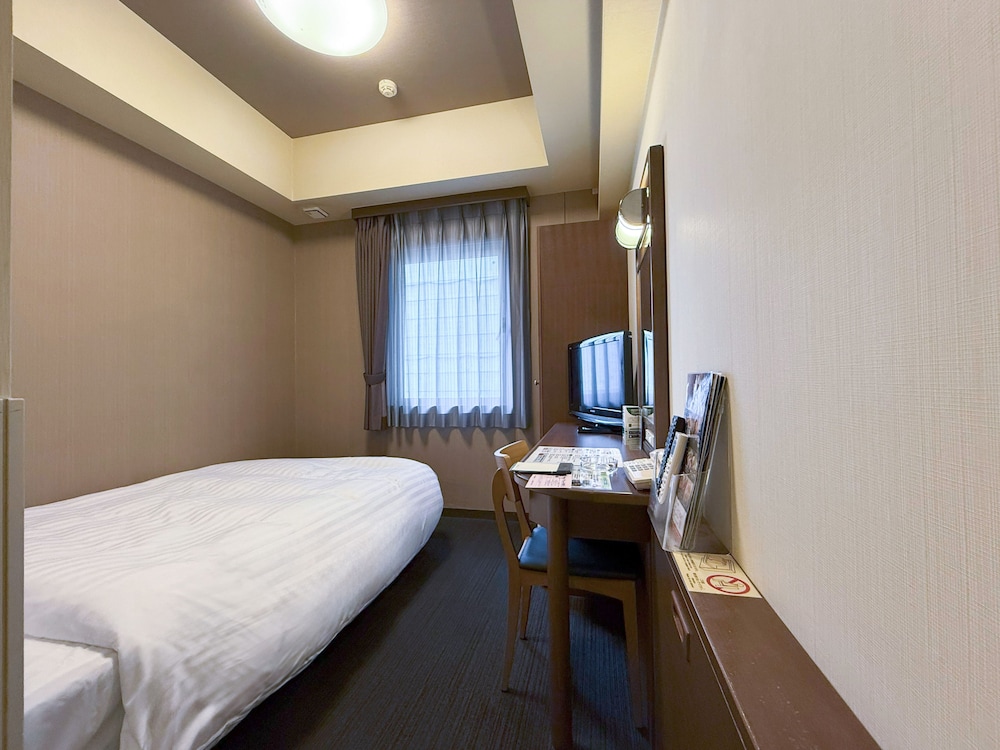 Route Inn Hakata Ekimae 26/71