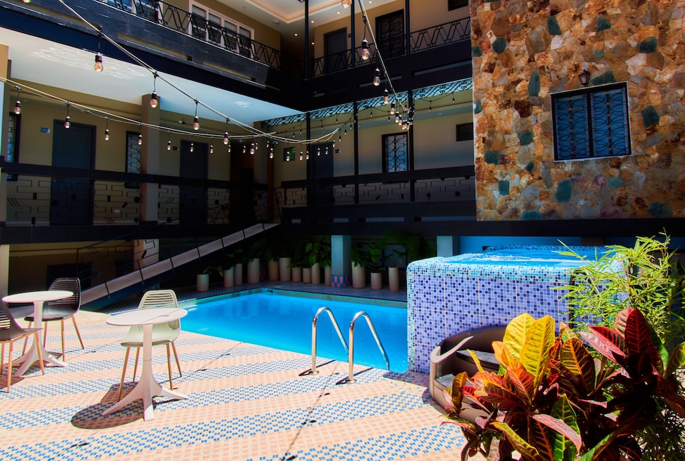 Brana Hotel 13/17