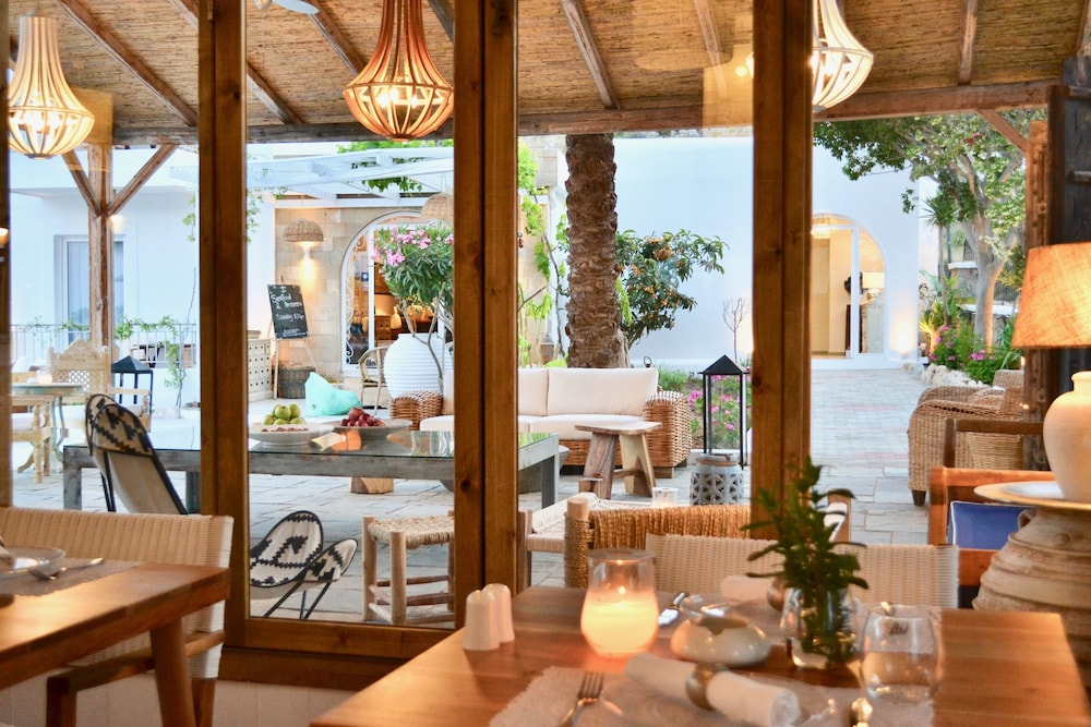 Caesars Gardens Hotel And Spa - Adults Only 57/65