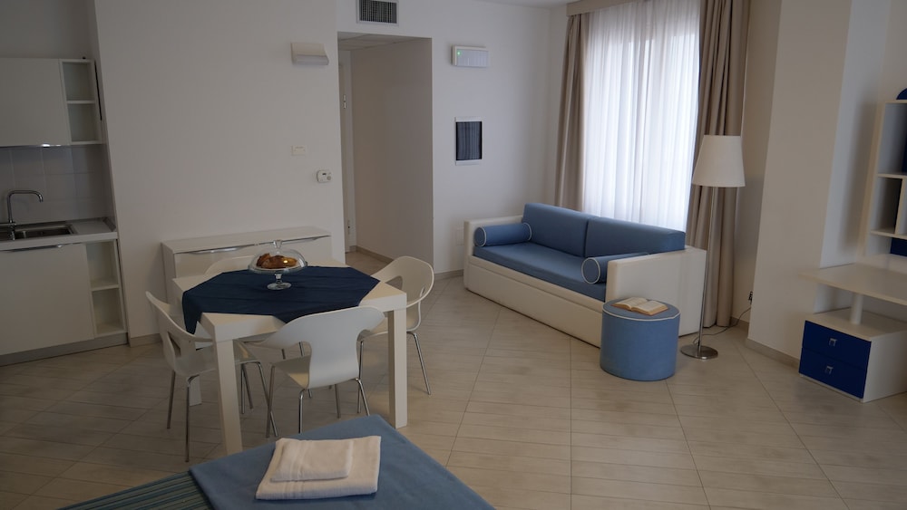 La Corte Di Leuca 17/28