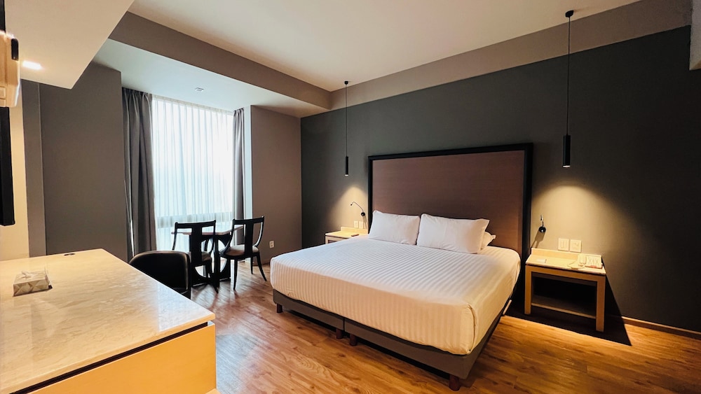 Ramada by Wyndham Mexico City Santa Fe 17/55