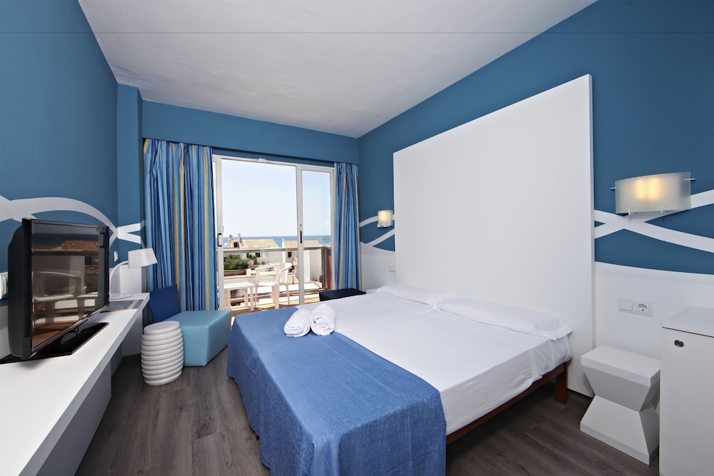 Clumba Hotel 16/50