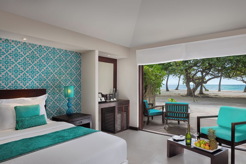2 Bedrooms, Sunset, Family, Villa, 1 King and 1 Single Beds، Adaaran Select Hudhuran Fushi 3/9
