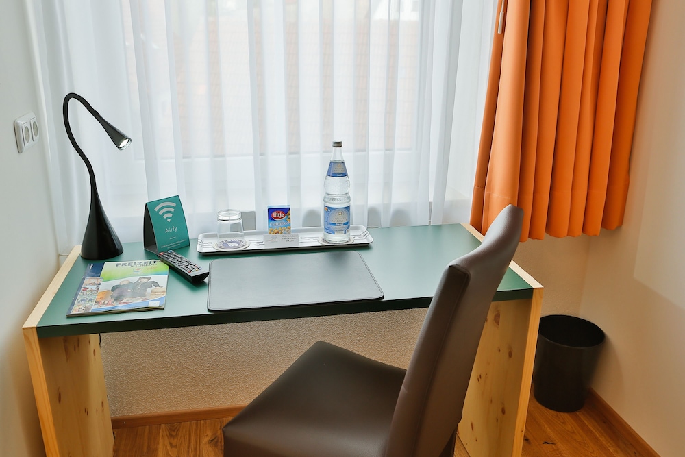 Landgasthof Zum Weberhans 32/42