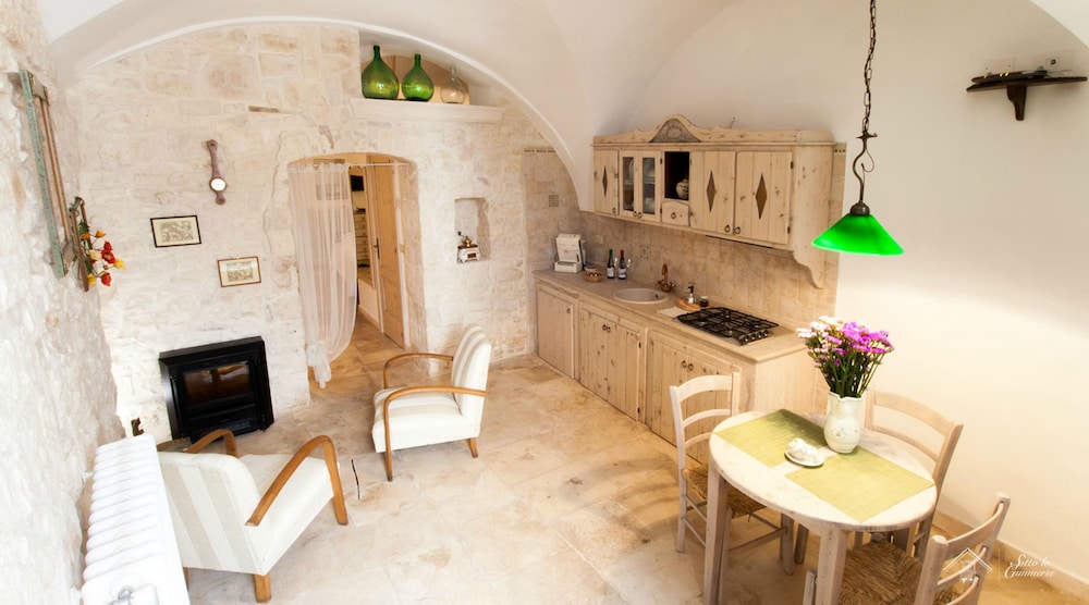SOTTO LE CUMMERSE ALBERGO DIFFUSO 36/55