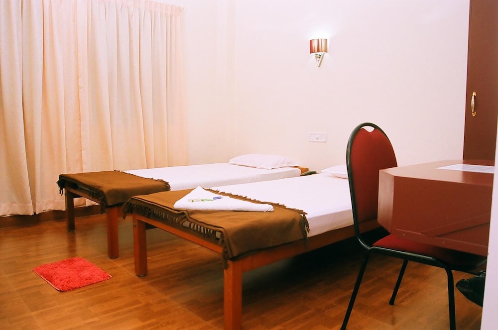 Hotel Srinivas 49/65