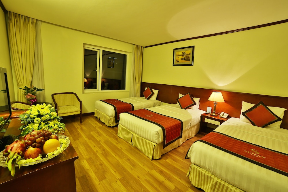 Sunny 3 Hotel Hanoi 11/29