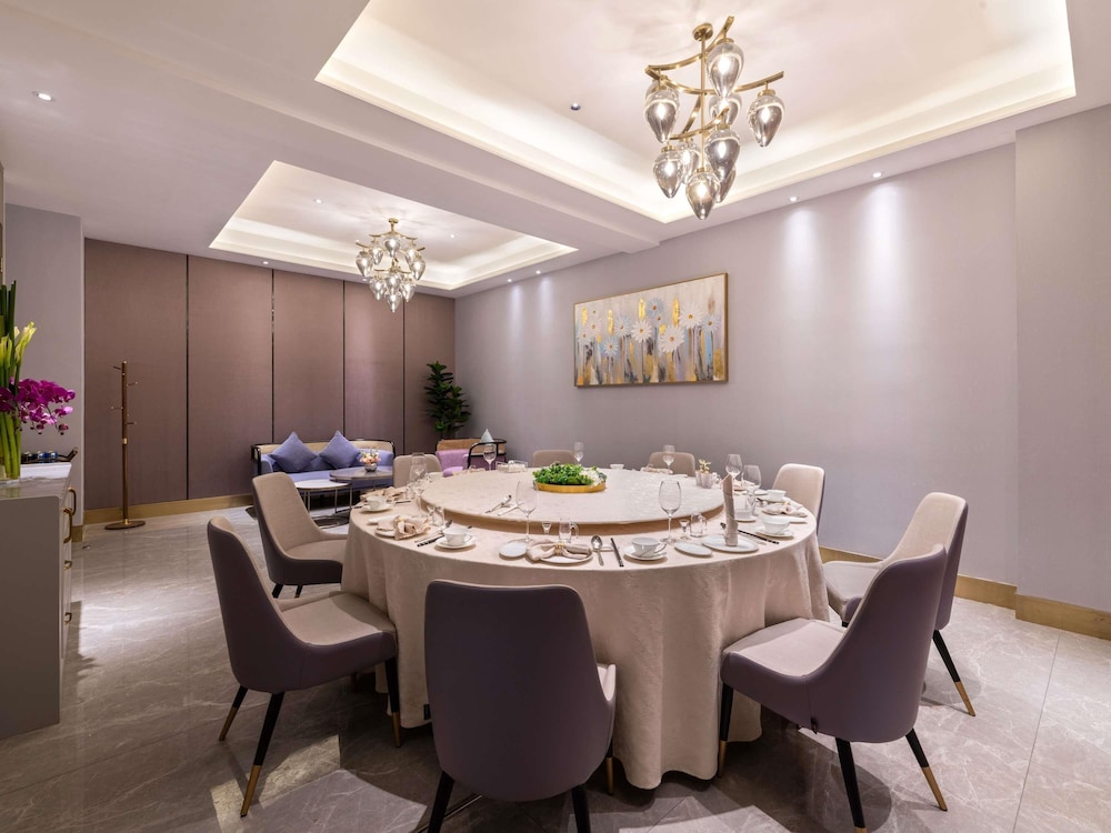Mercure Shijiazhuang People Square 69/80