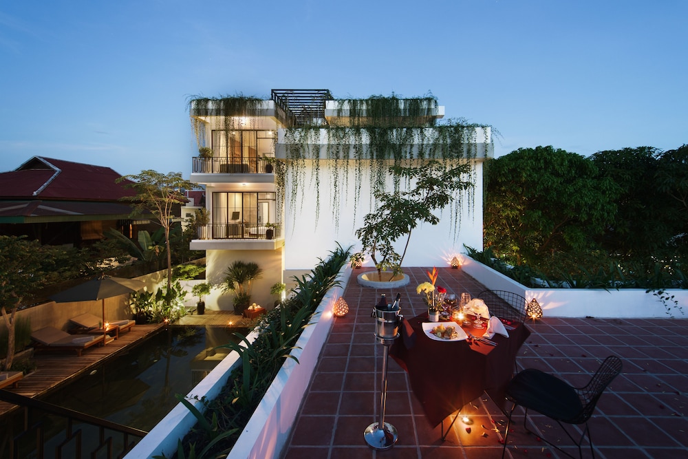 Vihara Residence 7/69