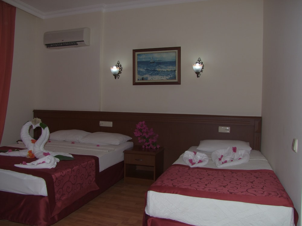 Astoria Hotel 17/52
