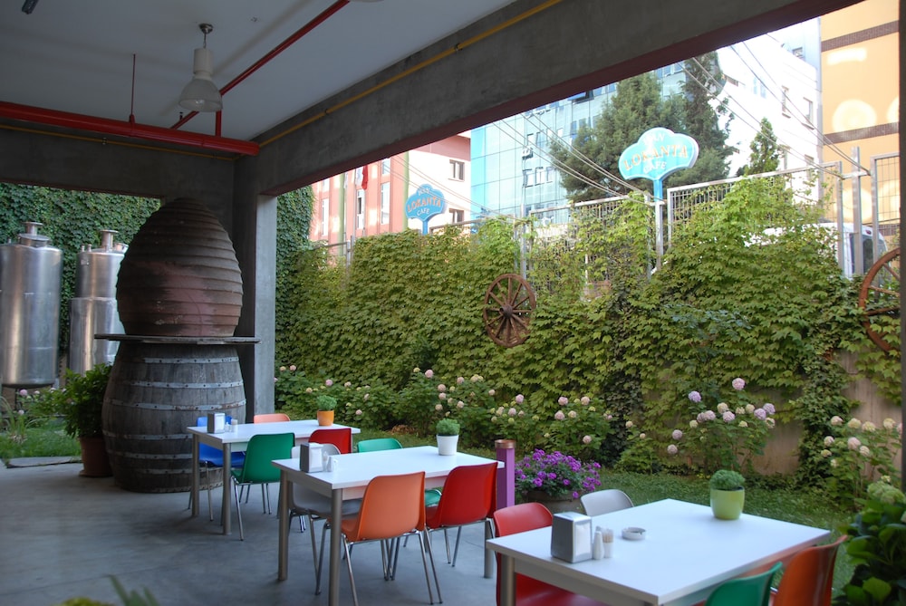 Han Hostel Airport North Hotel 67/75