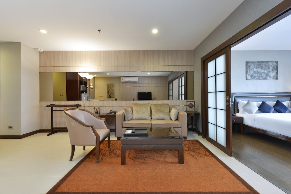 Grand Asoke Suites Boutique Residence 33/60