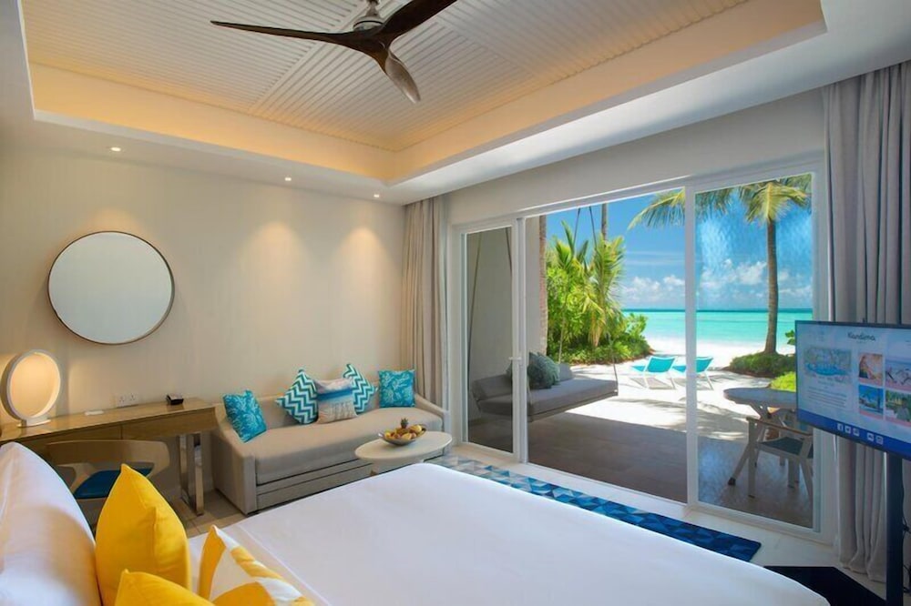 Beach, Studio, King Bed, Sofa