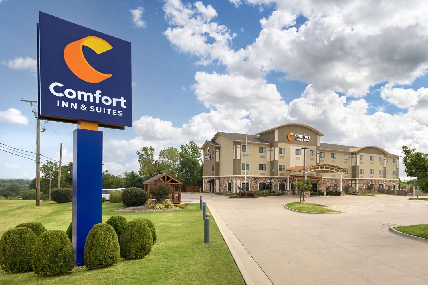 Comfort Inn & Suites Glenpool 27/32