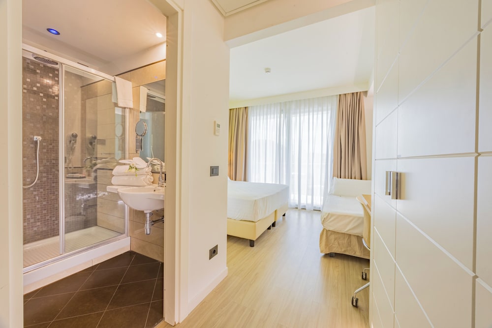 Hotel Viareggio 30/31