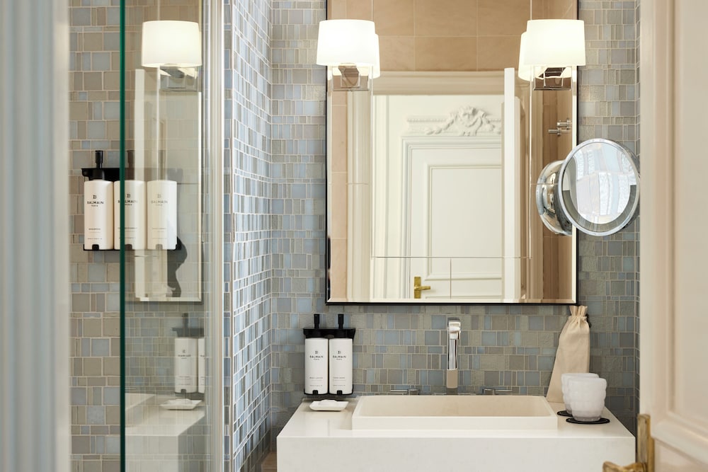 SOFITEL PARIS LE FAUBOURG 74/75