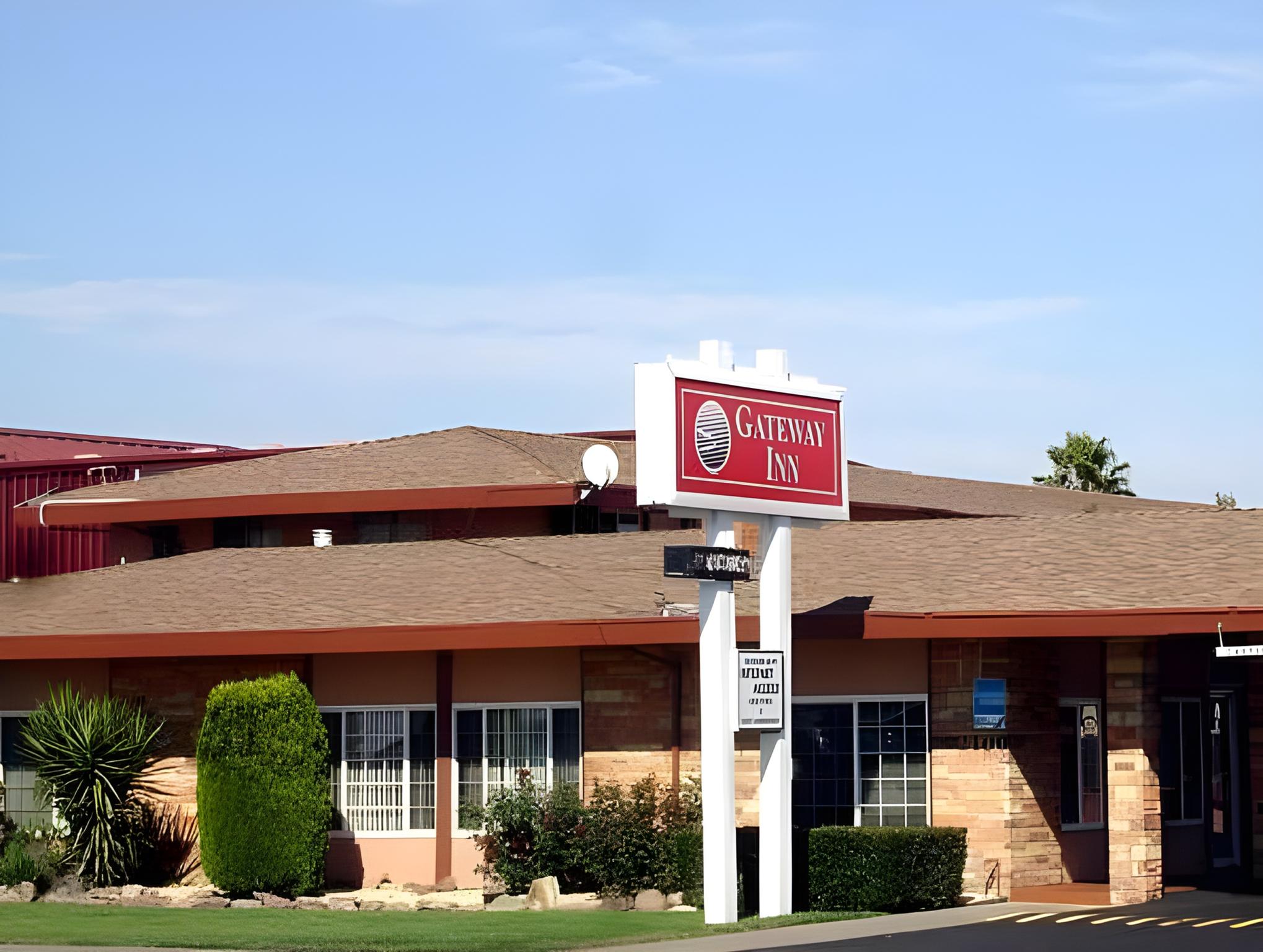 Gateway Inn Fairfield 2/23
