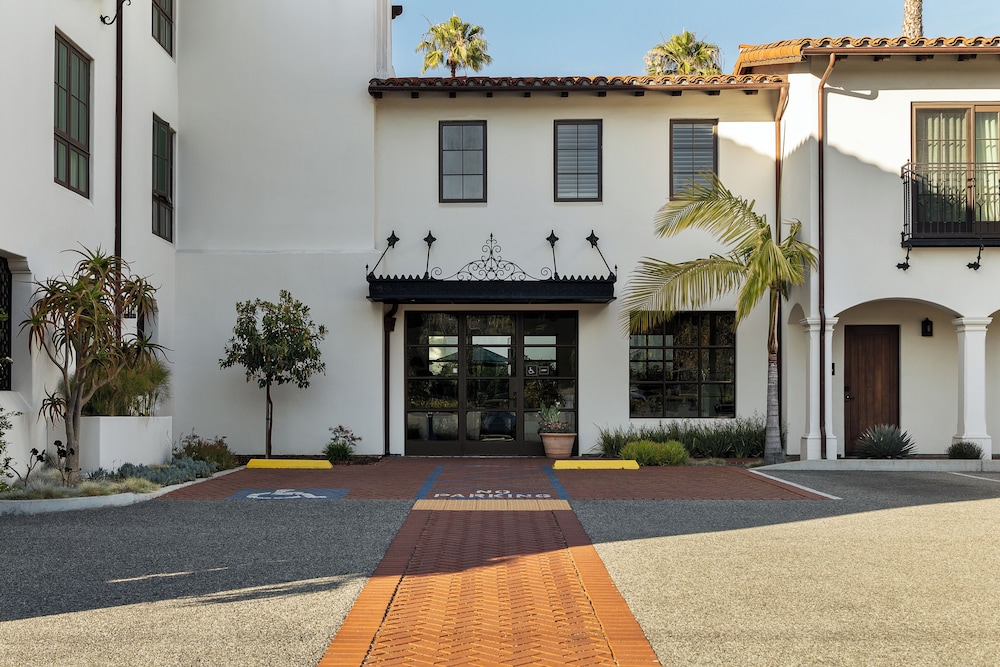 La Playa Inn Santa Barbara 72/74