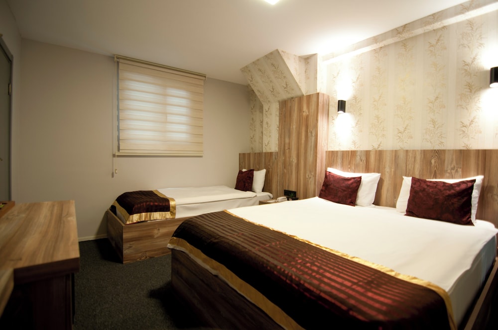 Vali Konak Hotel 26/65