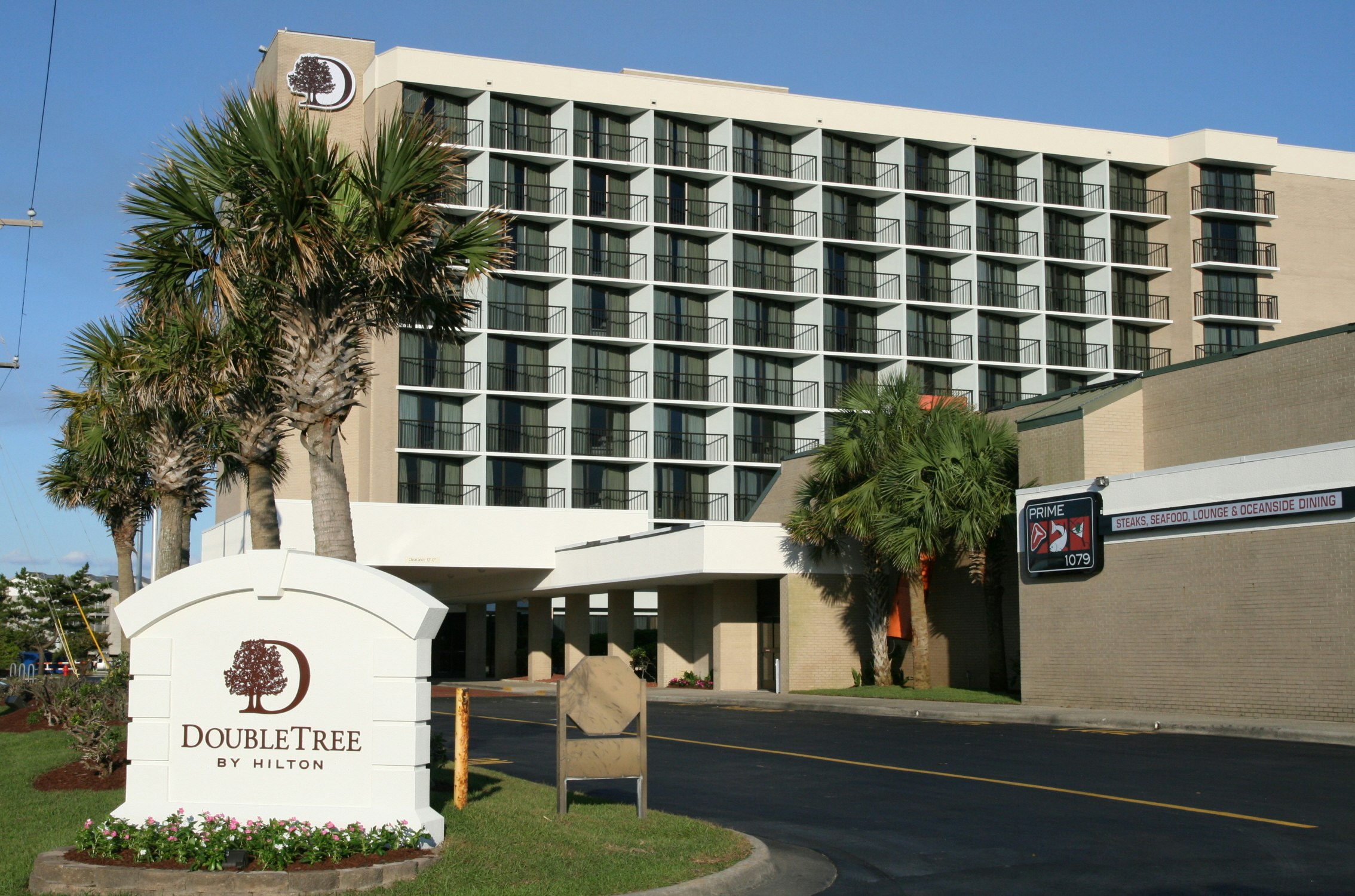 Doubletree By Hilton Atlantic Beach Oceanfront 28/32