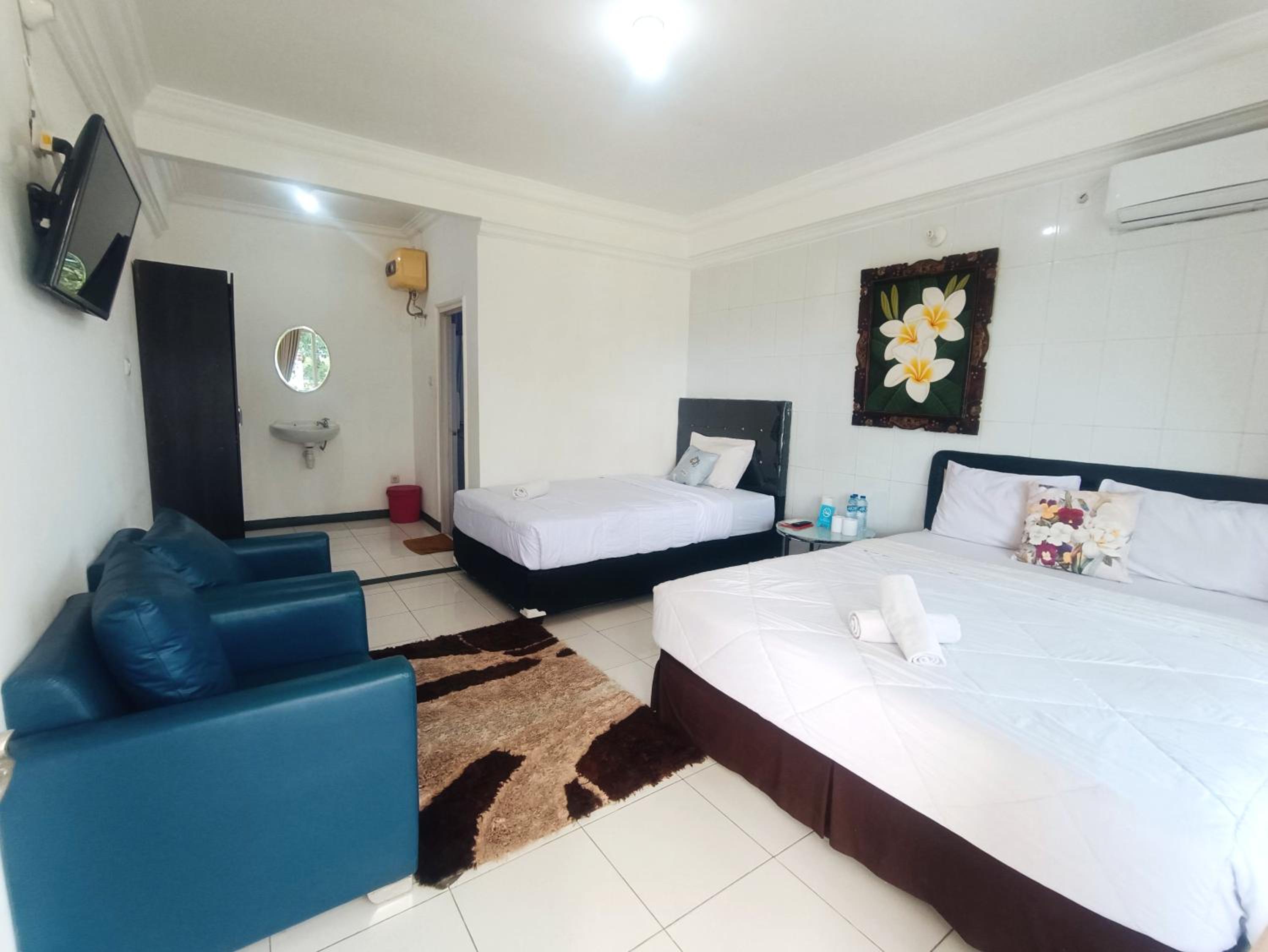 Gading Guest House 17/36