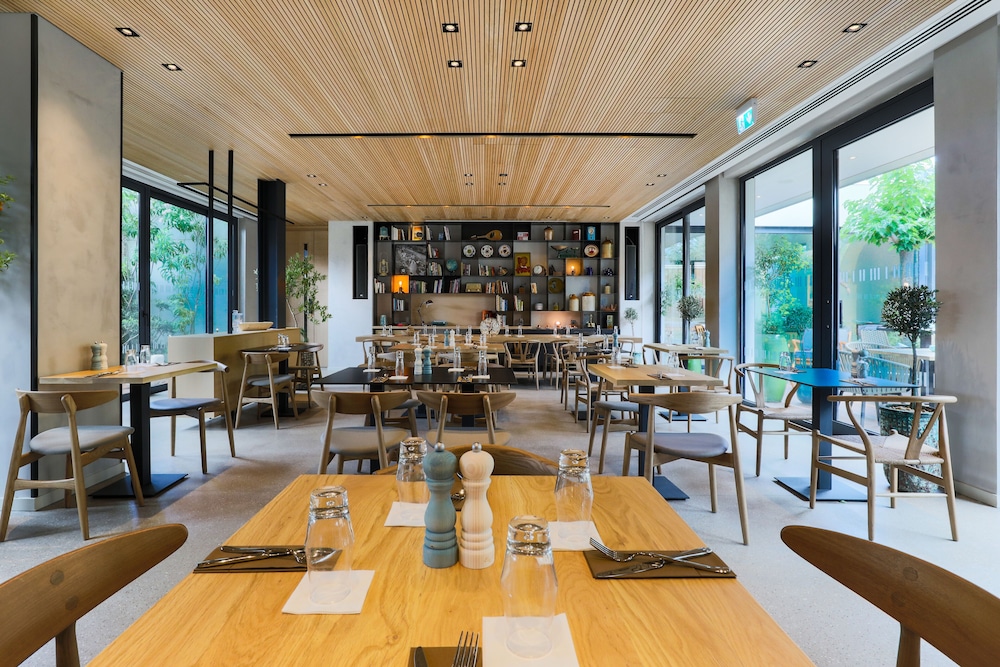 INDIGO HOTEL - Adults Only 67/82