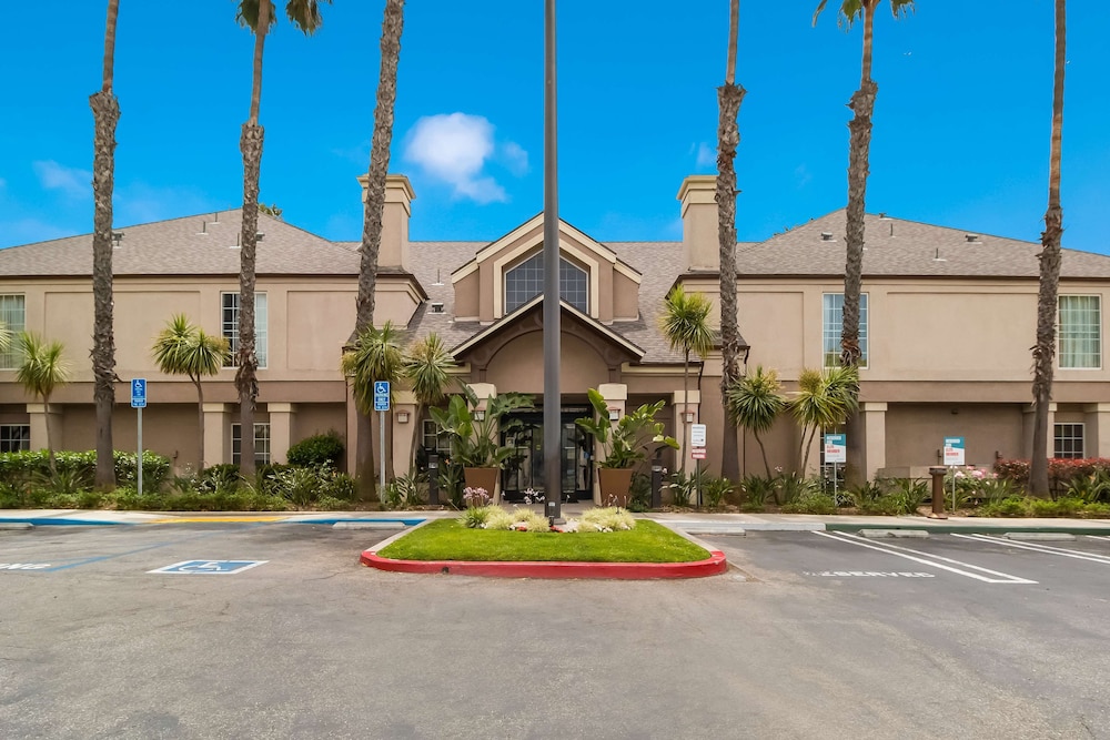 Sonesta ES Suites Torrance Redondo Beach 7/56