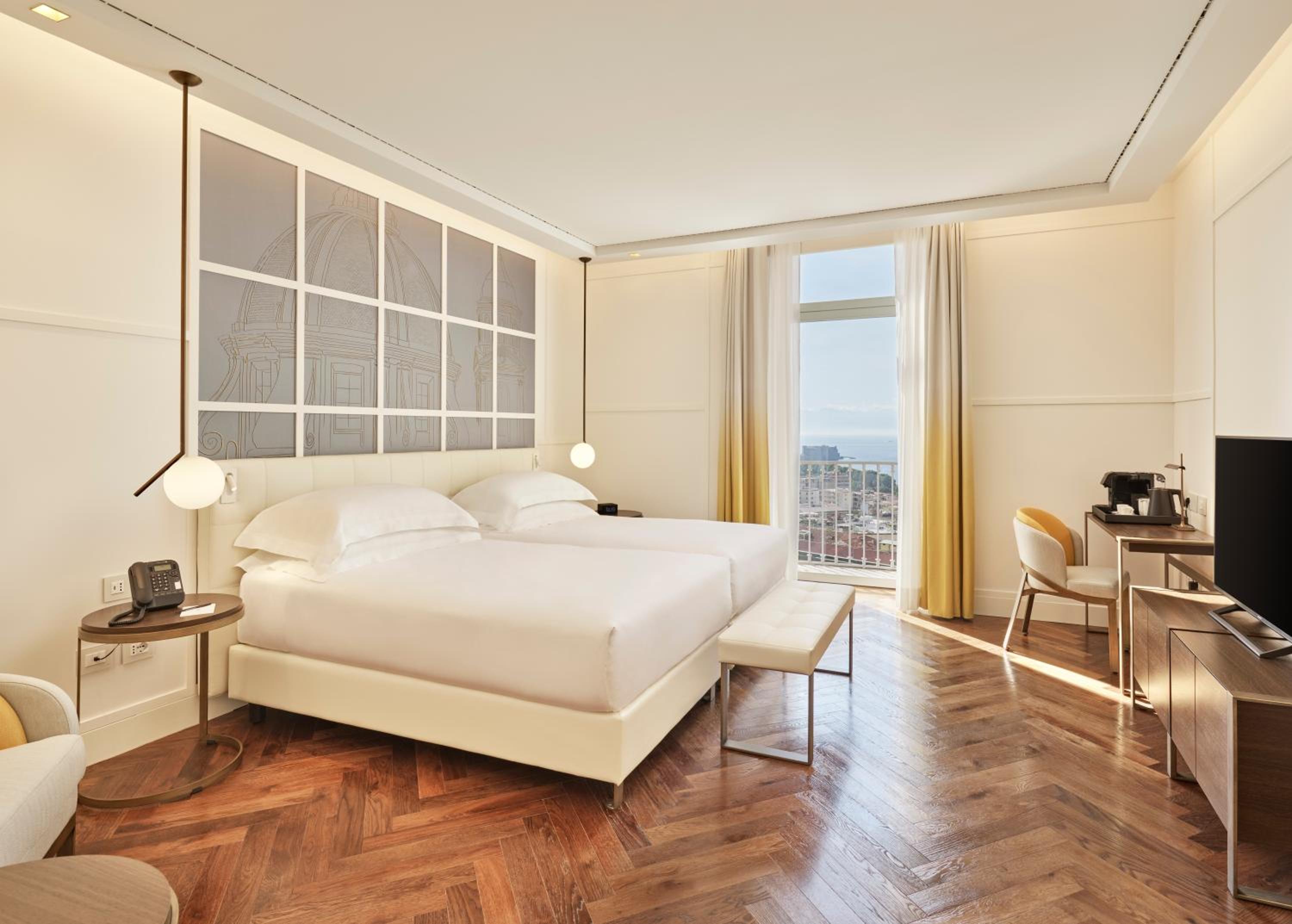 GUEST ROOM, SUPERIOR, TWIN BEDS, SEA VIEW