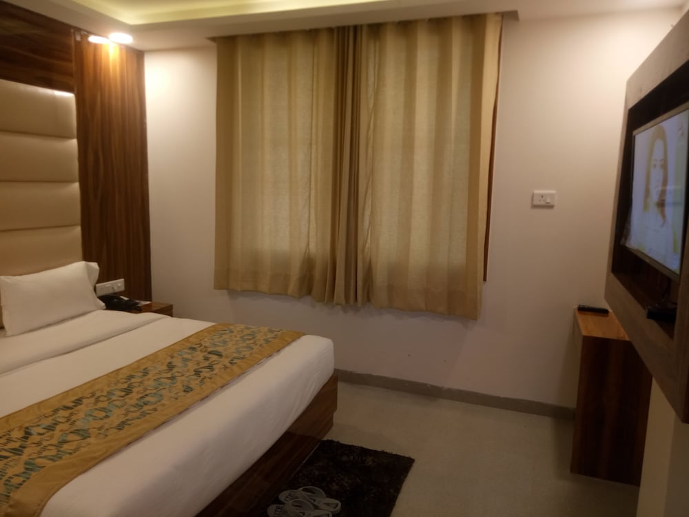 Olivia Hotels 31/61