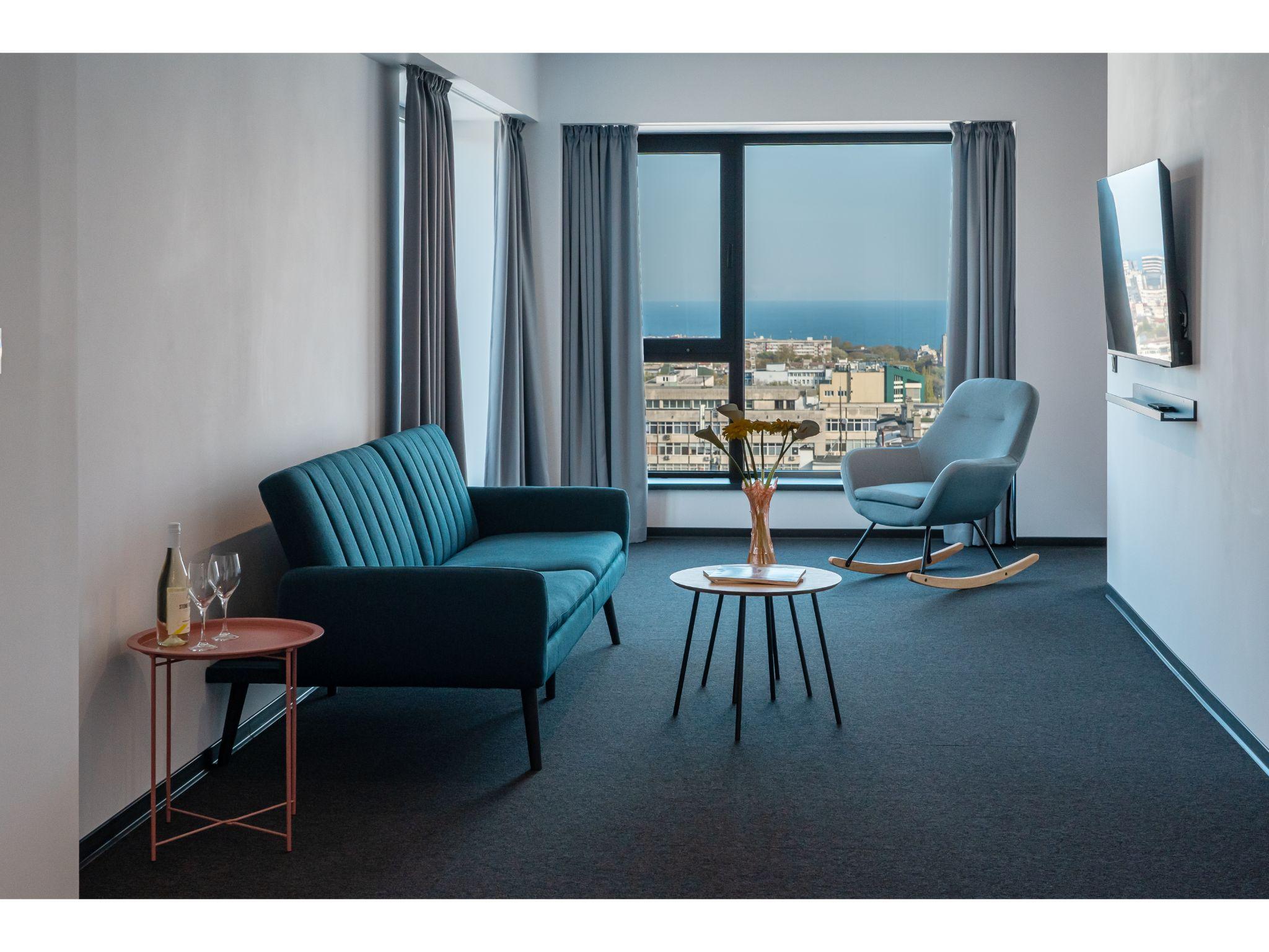 Wow, Apartment