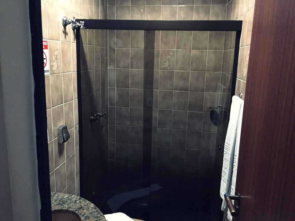 David Plaza Hotel 25/56