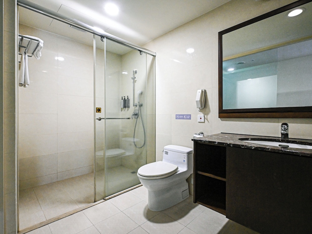 CHECK inn Taipei Neihu 65/71