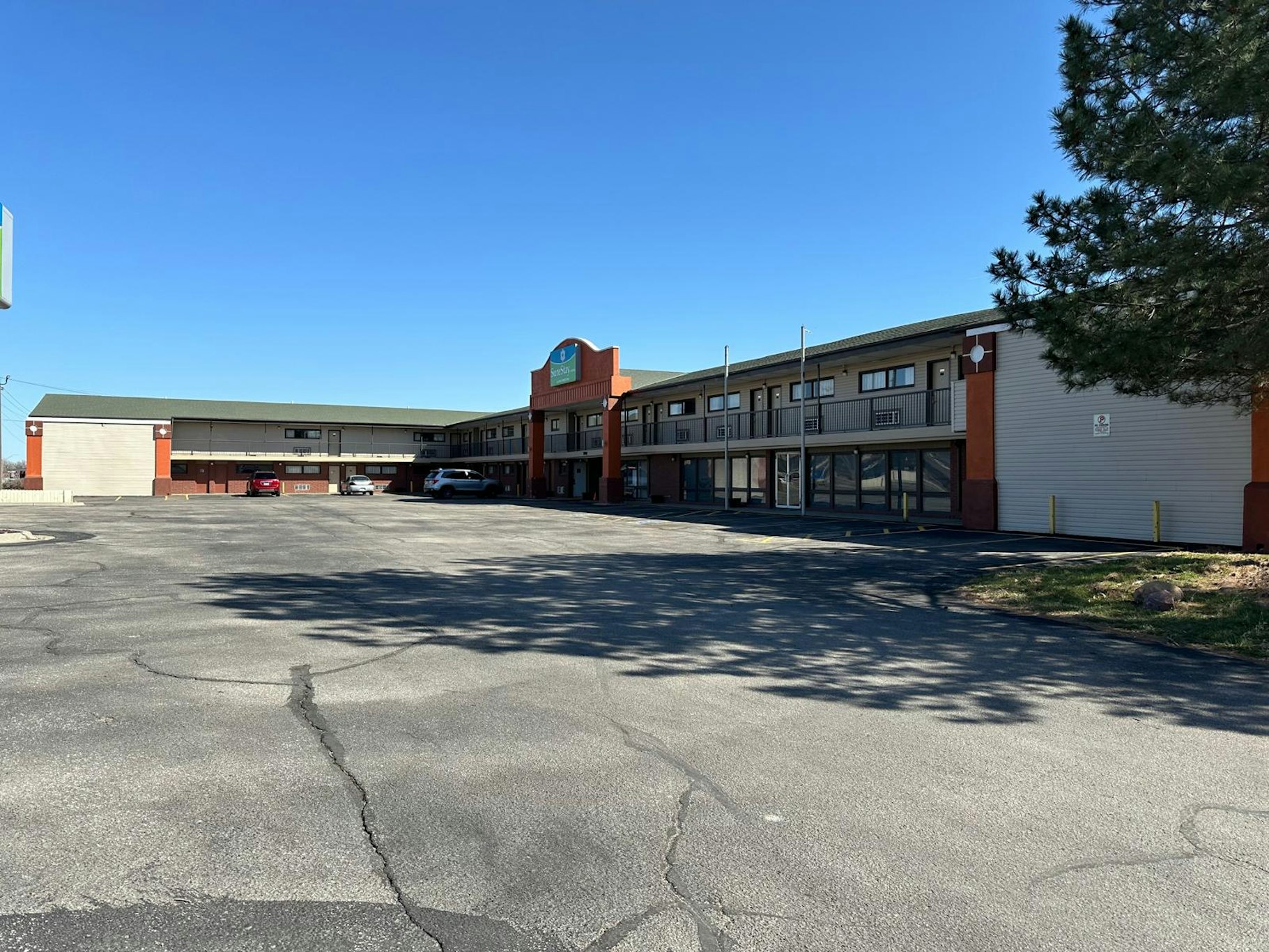 Stay Inn by OYO Near I 80 Lincoln West 27/32