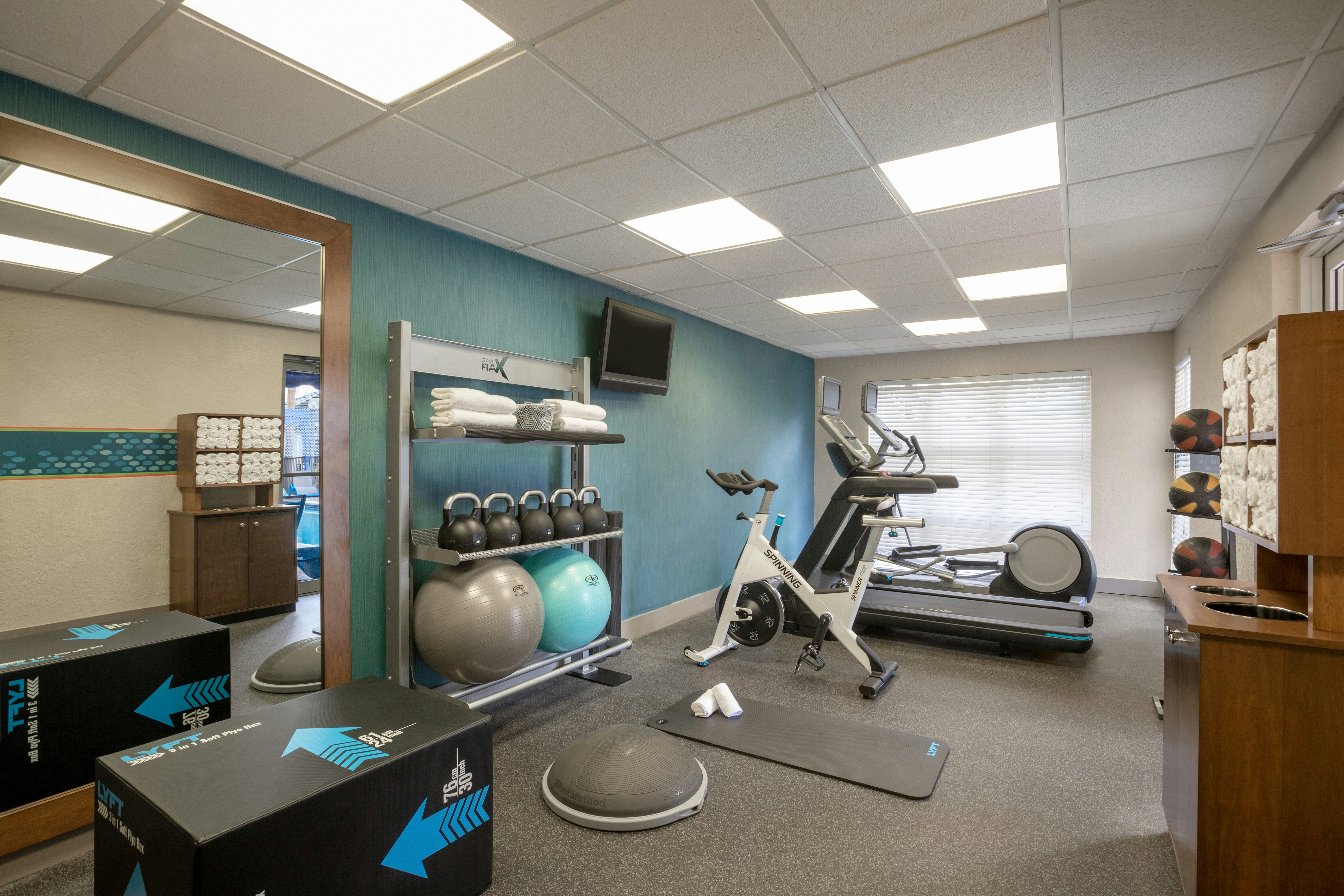 Hampton Inn and Suites Fort Lauderdale Airport South Cruise Port 23/43