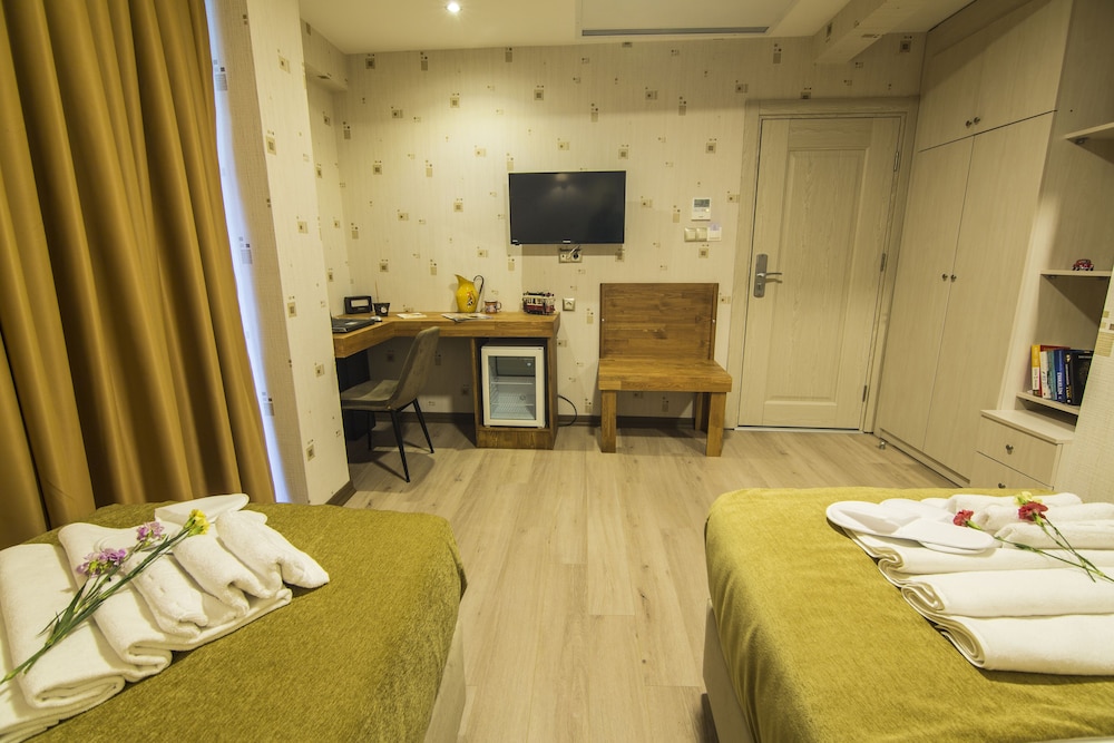 Kuzen Otel - Adults Only 20/50