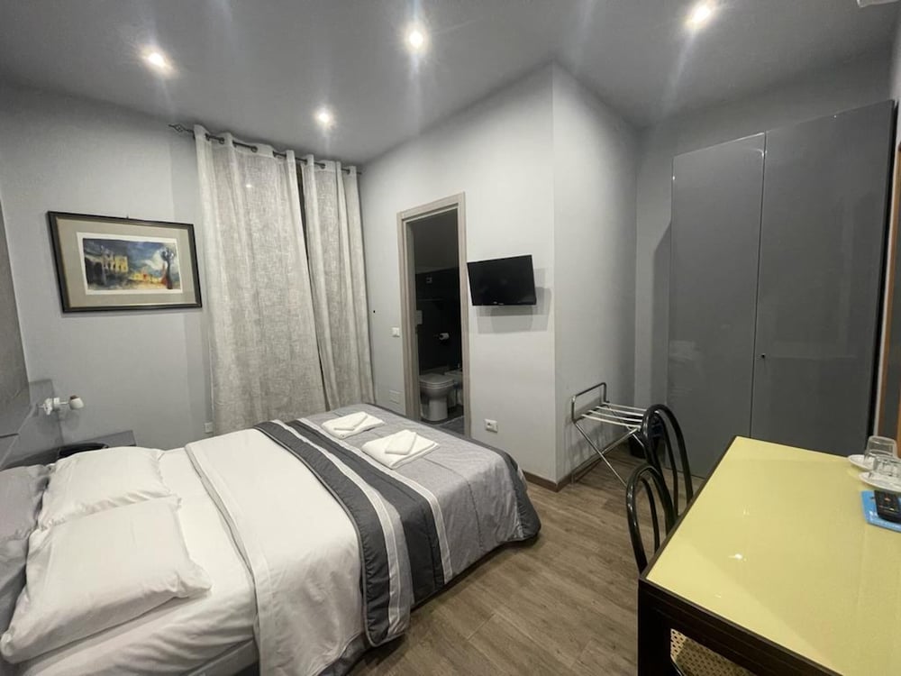 Hotel Convertini 7/55