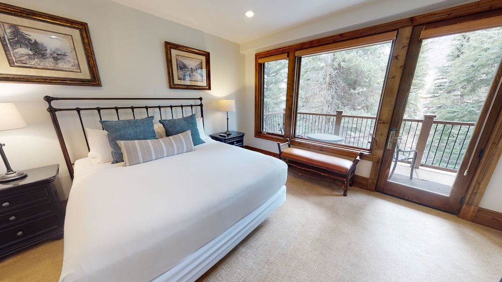 Manor Vail Lodge 9/50