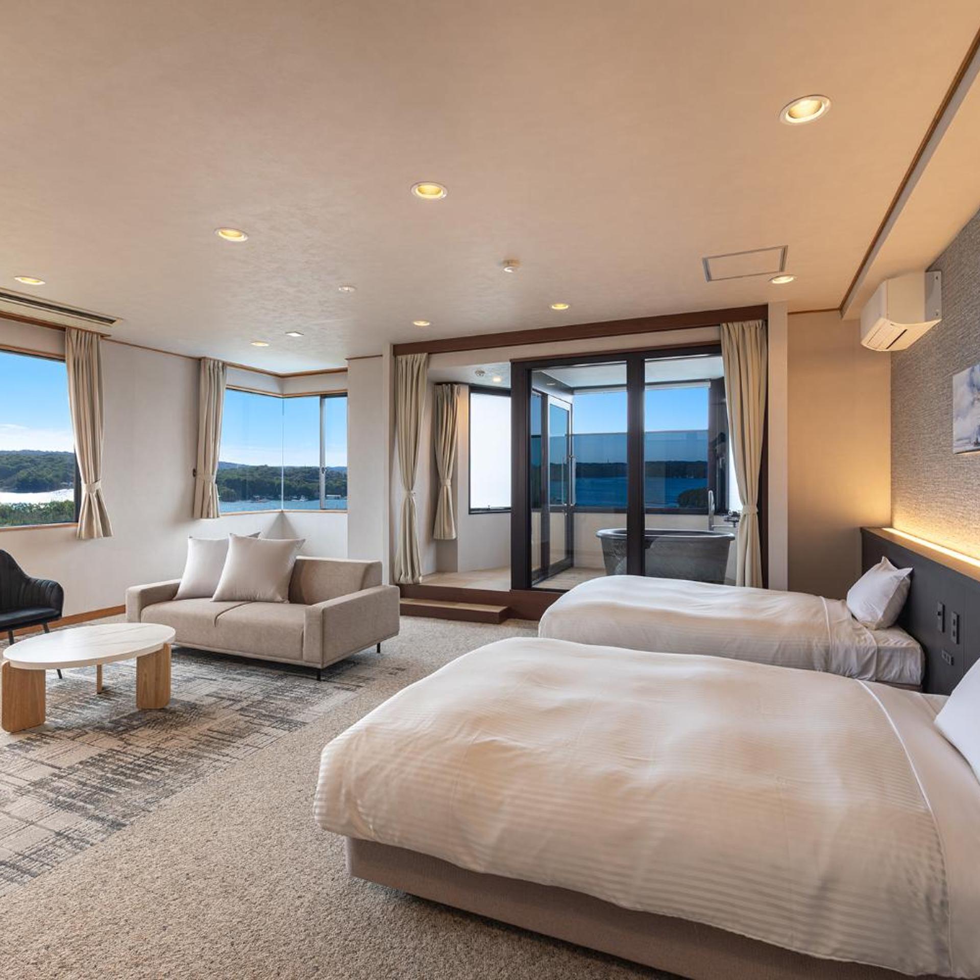 Interior, Junior Suite, Twin Beds, Indoor Bath