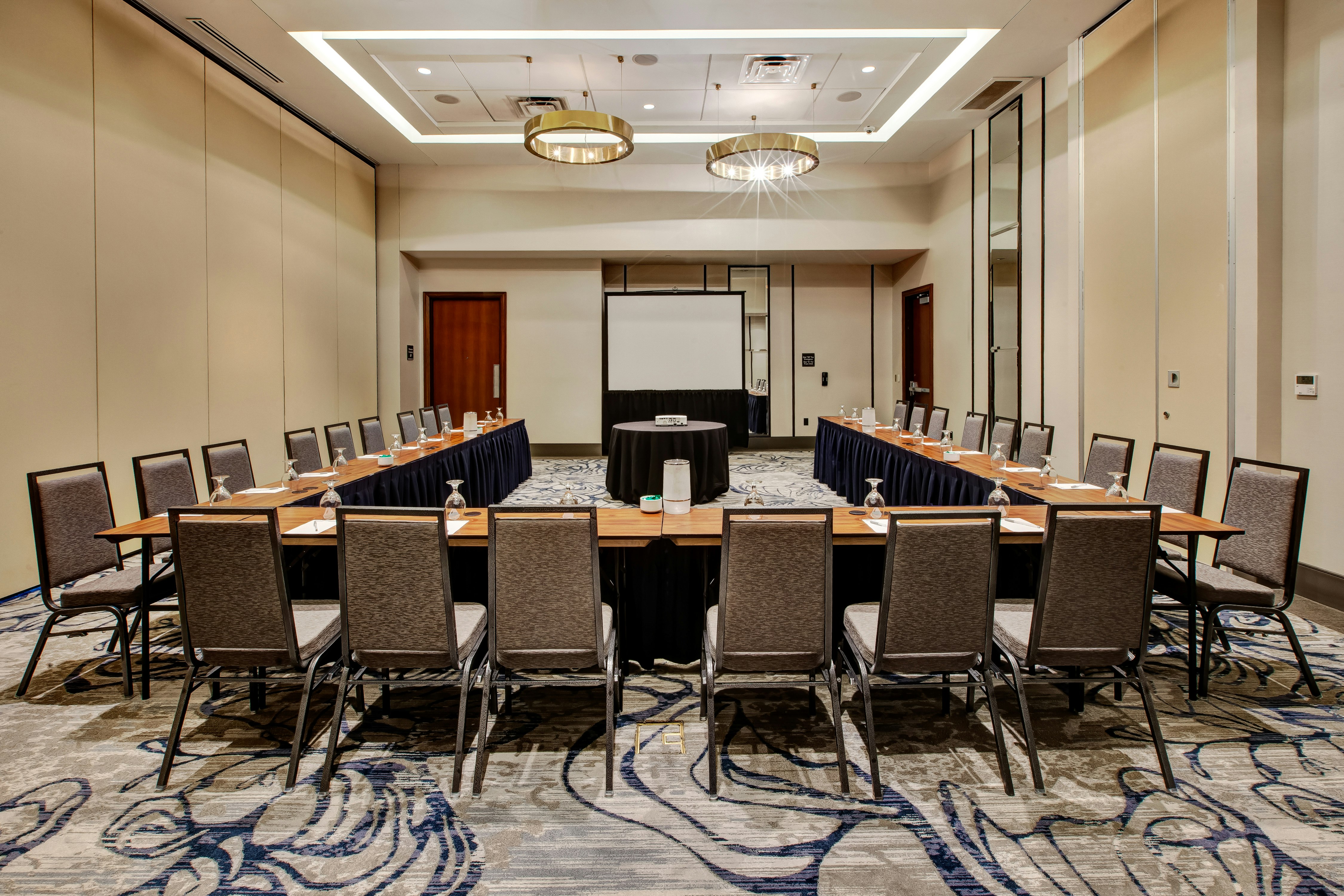 HILTON GARDEN INN VIRGINIA BEACH OCEANFRONT 30/50